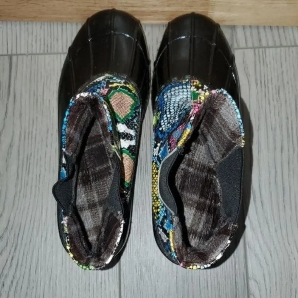 Chelsea Rain Boots Duck Multi Color Snake Skin Print Fleece Women's WOMANS Sz 6